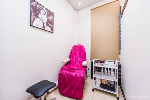Салон красоты Paul Mitchell на улице Зои и Александра Космодемьянских фото 10