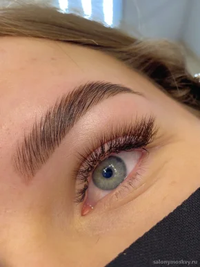 Студия красоты Twins Brow Bar фото 8