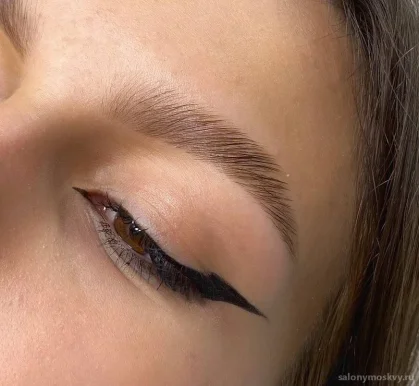 Студия красоты Twins Brow Bar фото 2